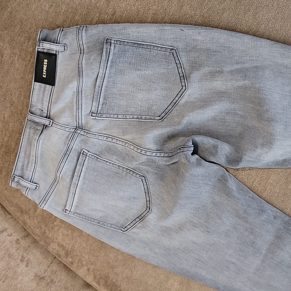 Express Curvy Skinny High Rise Jeans - Picture 8 of 15